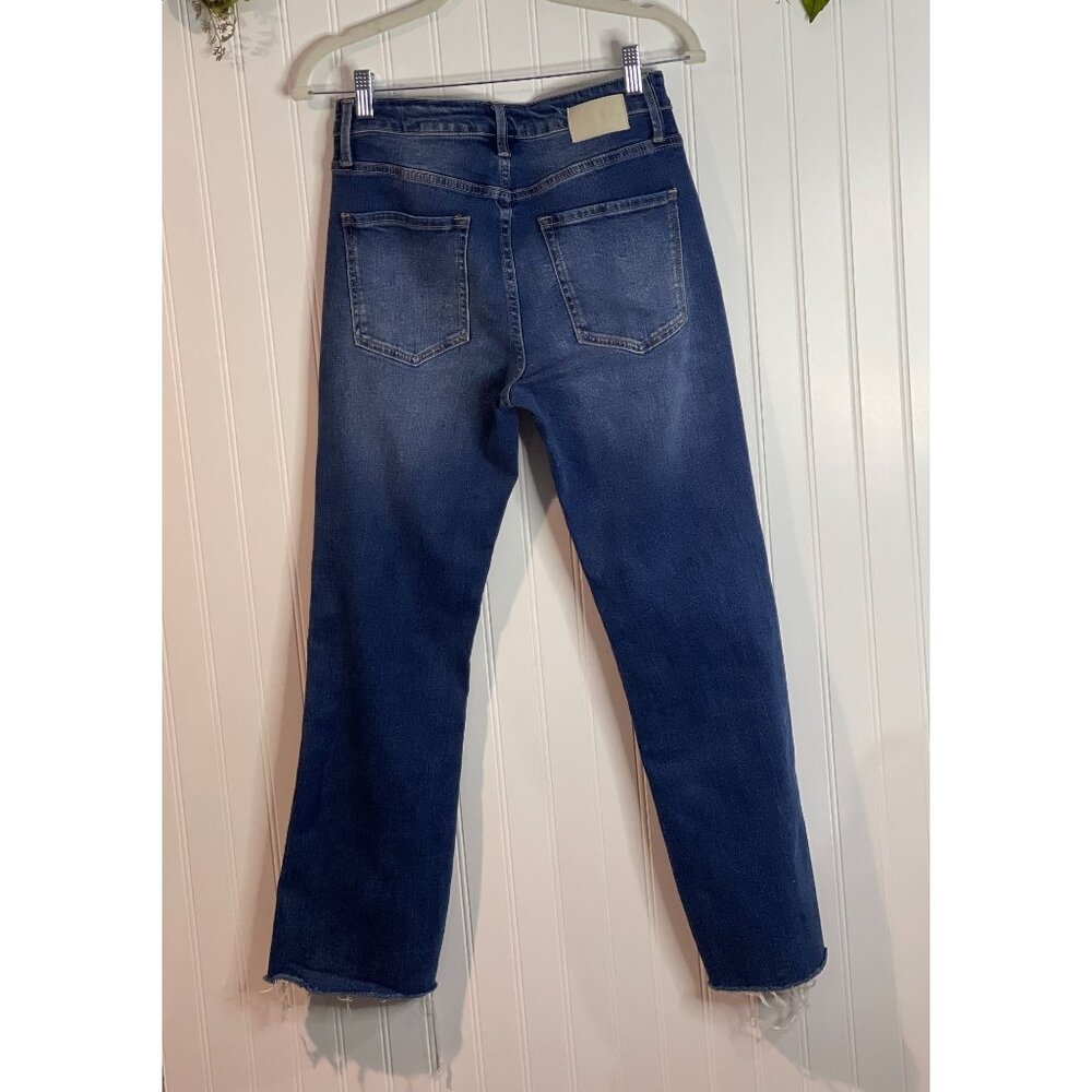 Hatlev Womens Blue Denim Jeans Size 28 With Frayed Hem & Front Pockets - Picture 2 of 11